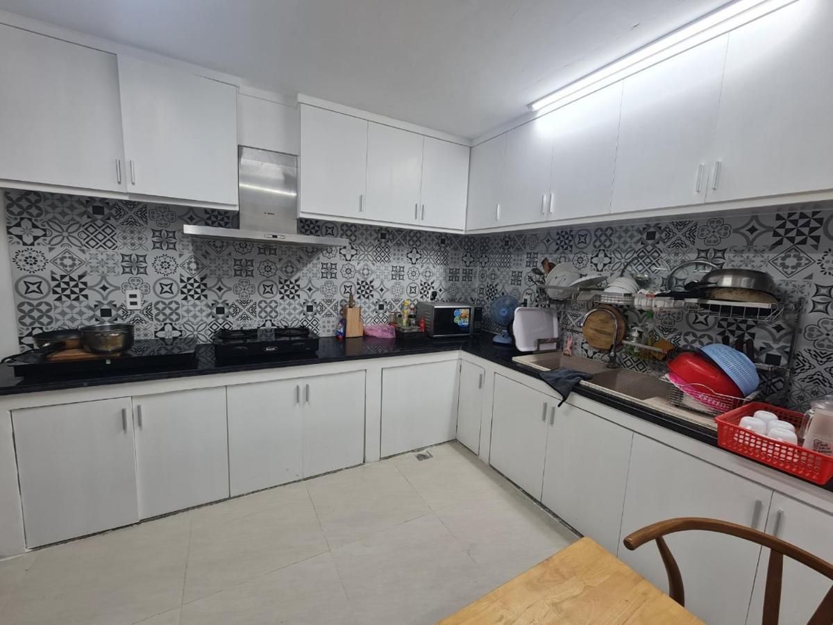 Lyly'S House - Homestay Ciudad Ho Chi Minh  Exterior foto